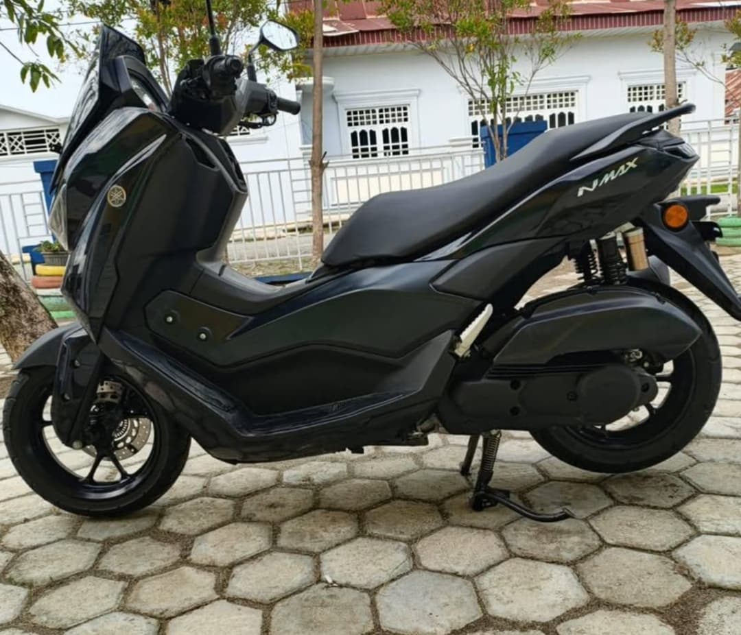 YAMAHA NMAX NEO S 2026 BLACK Keyless